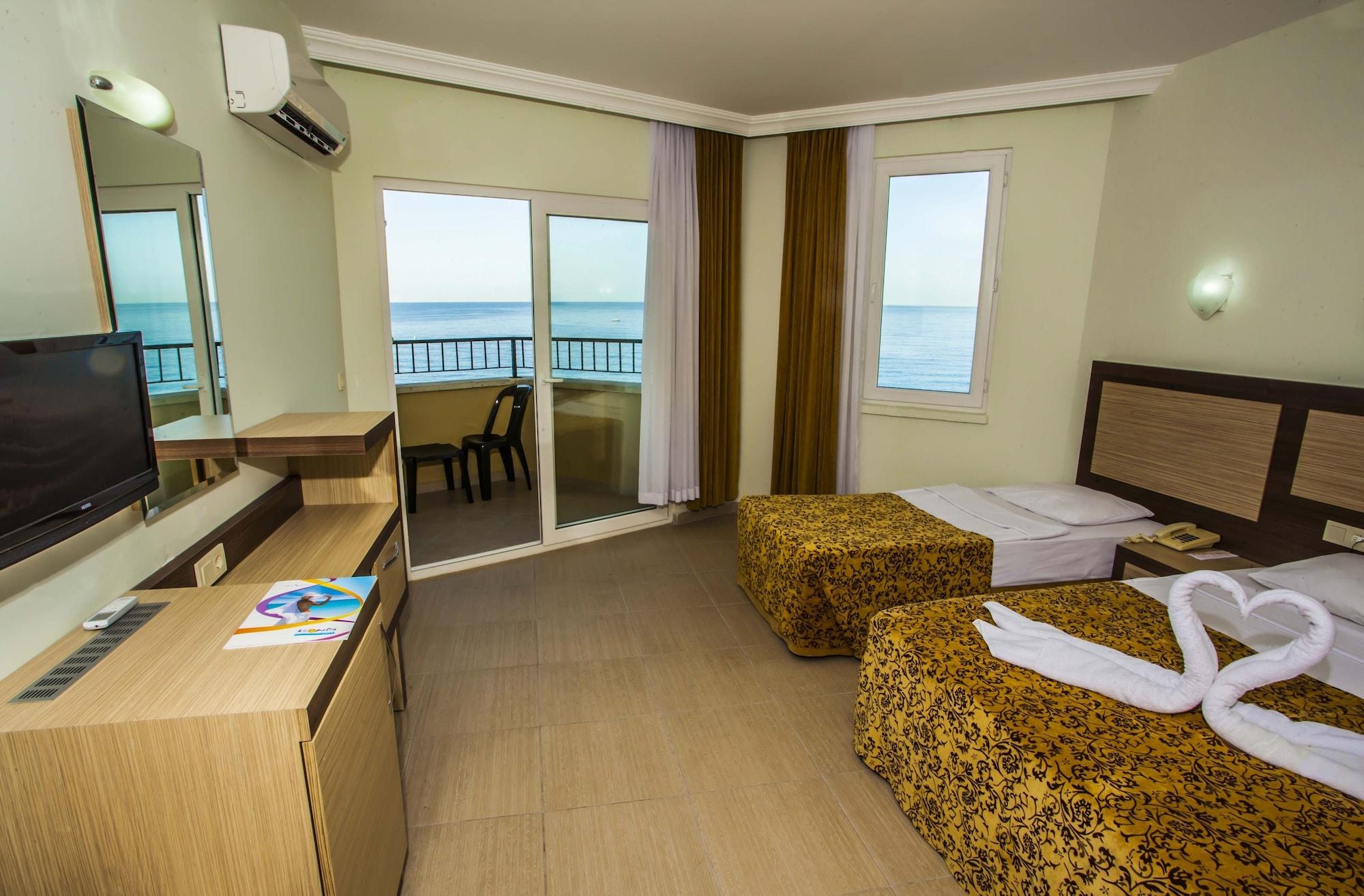 Kleopatra Beach Hotel 阿拉尼亚 外观 照片