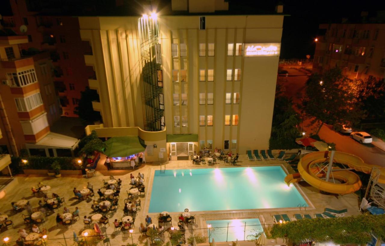 Kleopatra Beach Hotel 阿拉尼亚 外观 照片