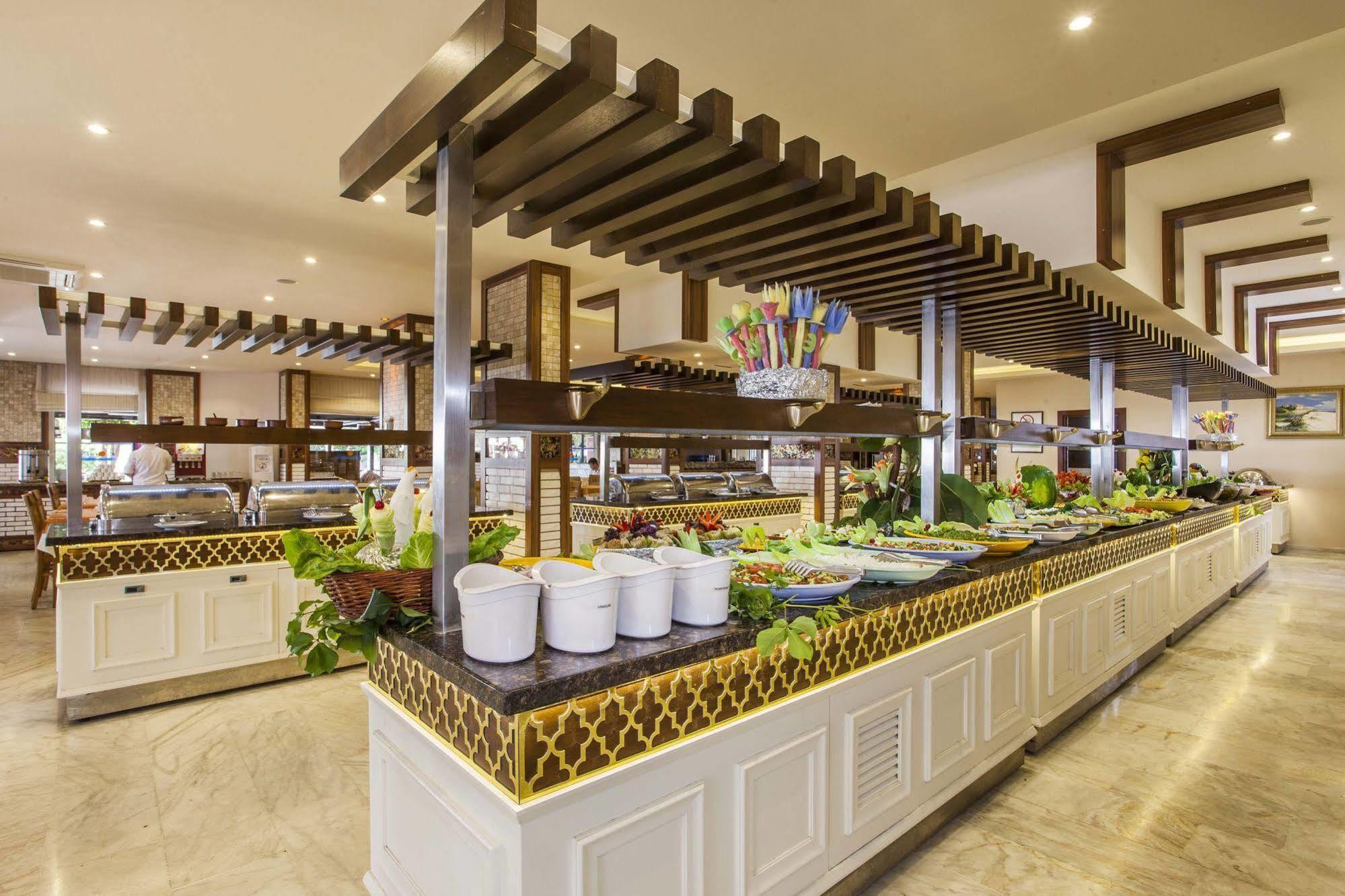 Kleopatra Beach Hotel 阿拉尼亚 外观 照片