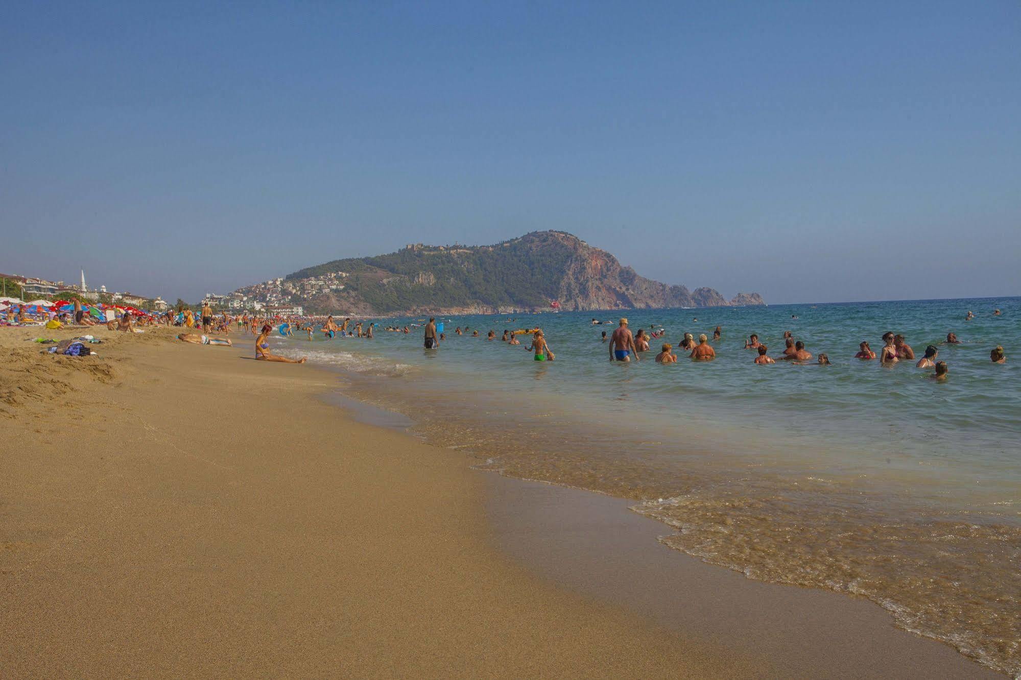 Kleopatra Beach Hotel 阿拉尼亚 外观 照片